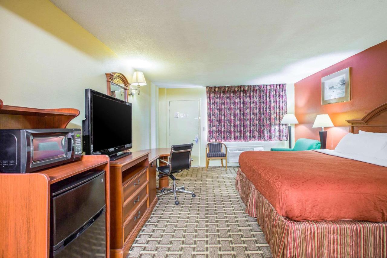 Rodeway Inn Bonifay Exteriér fotografie